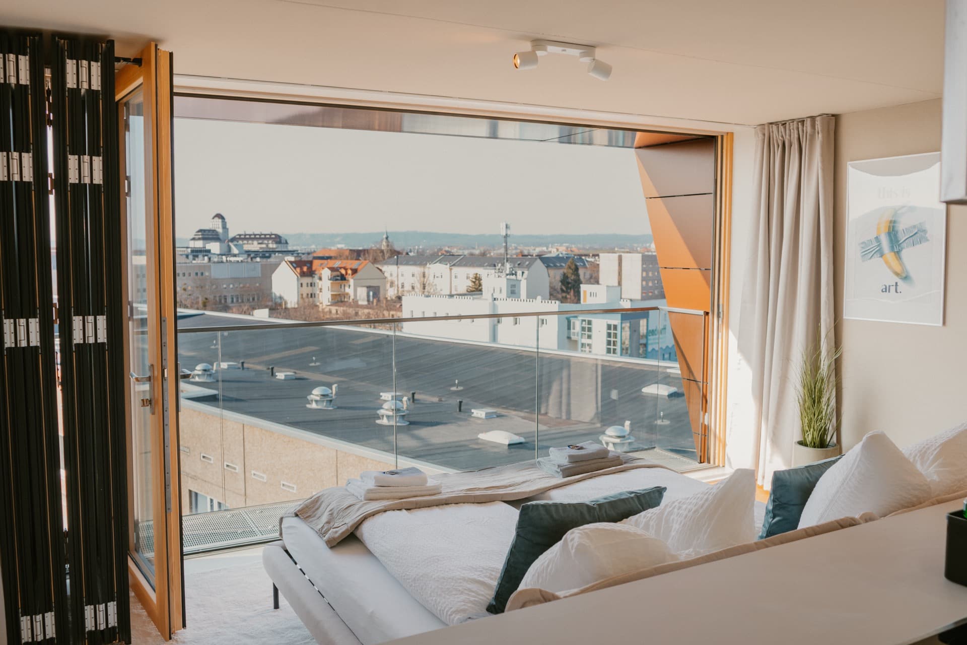 ElbStay Premium